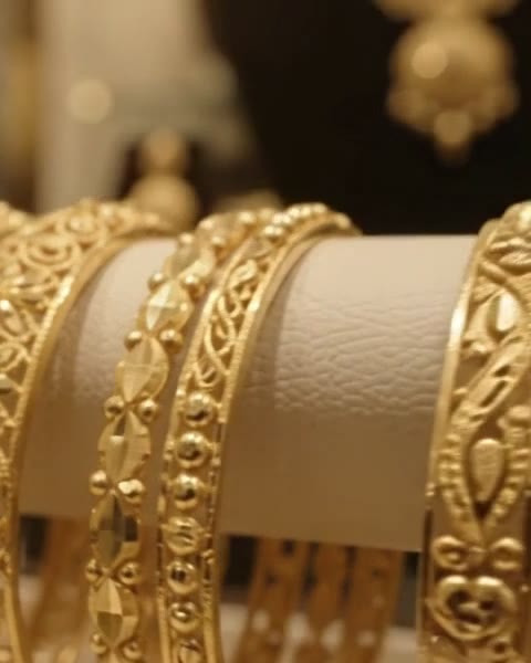 Engraved gold bangles